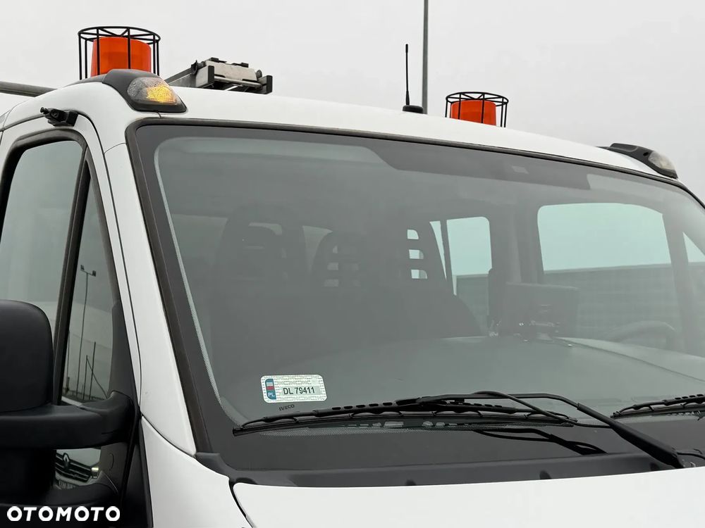 Iveco DAILY  4X4 SALON PL  1 WŁAŚCICIEL 100% BEZWYPADKOWE DOKA  7-OS - 32