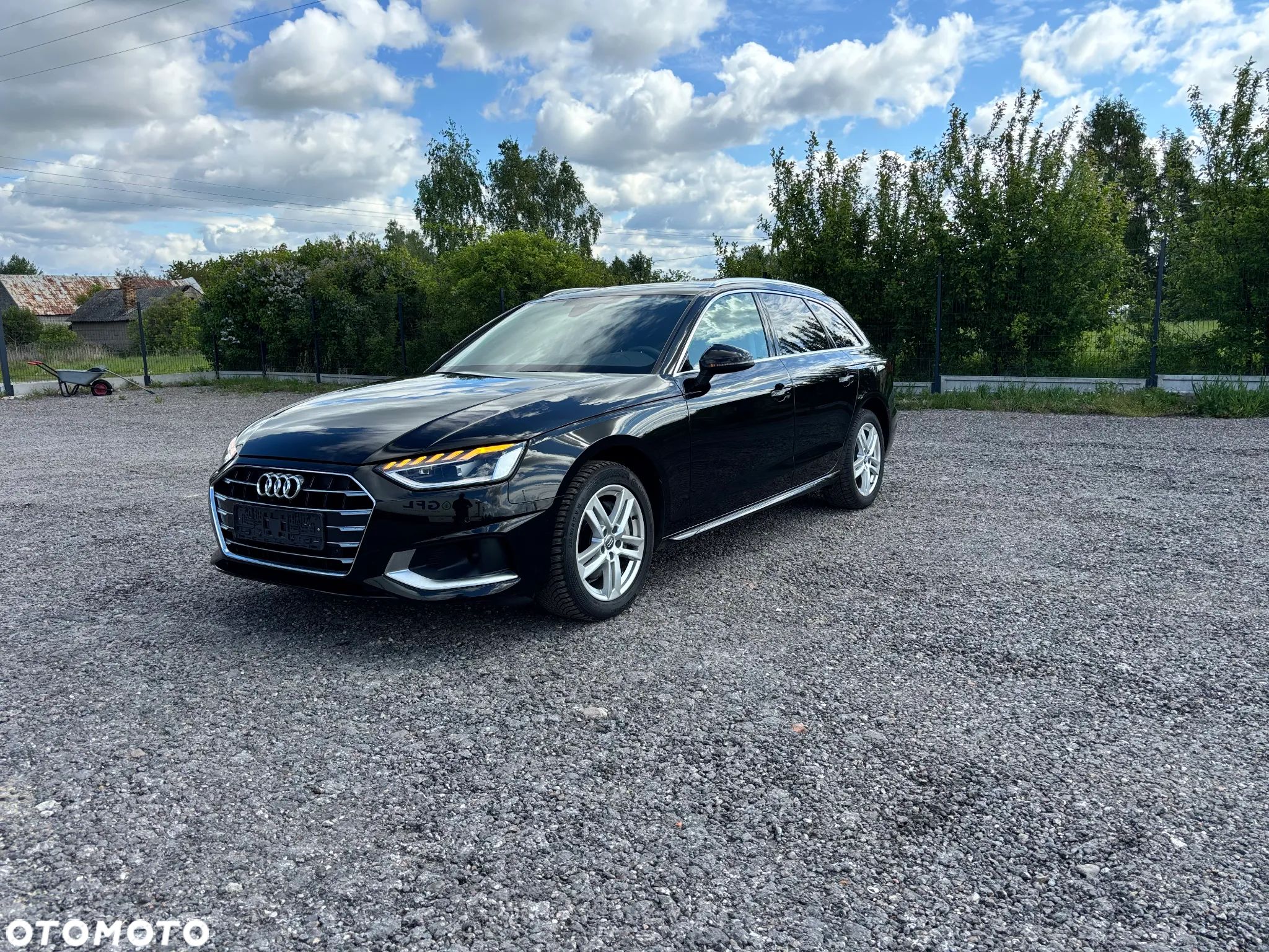 Audi A4 Avant 40 TDI S tronic - 1
