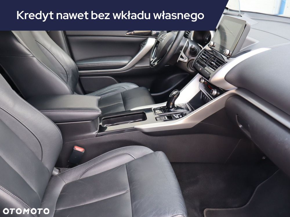 Mitsubishi Eclipse Cross - 11