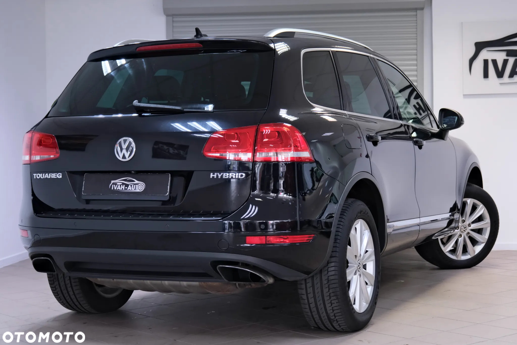Volkswagen Touareg 3.0 Hybrid Automatik - 12