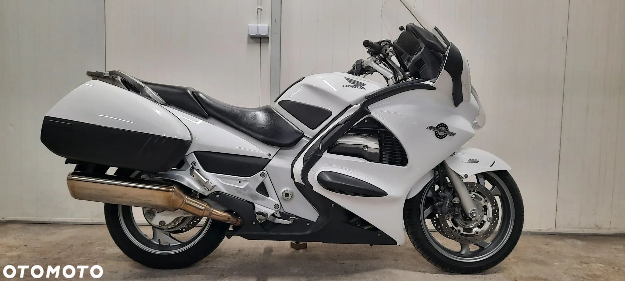 Honda ST - 1