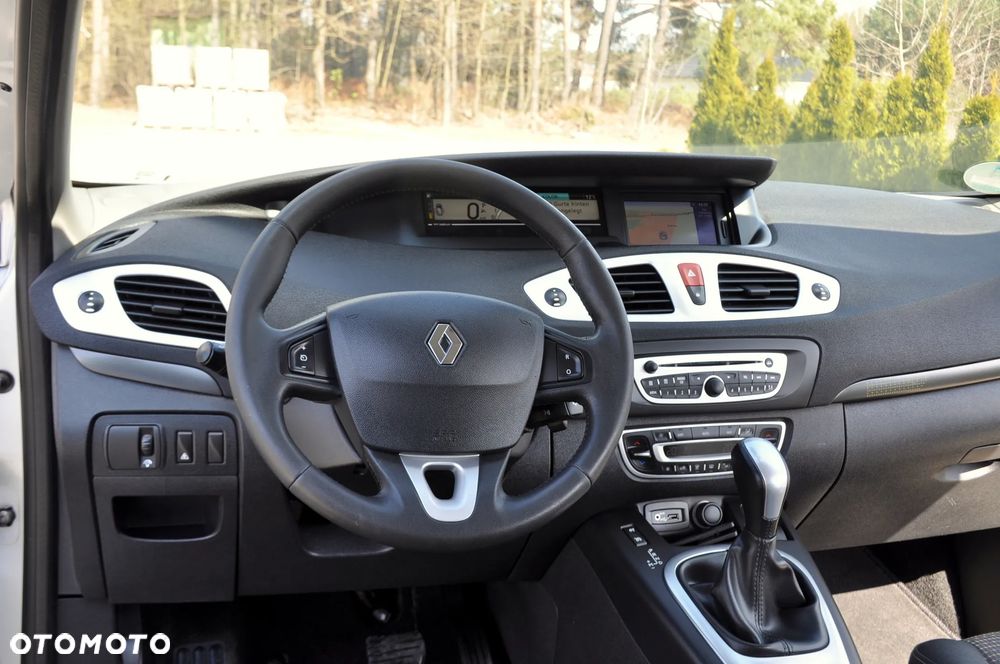 Renault Scenic 2.0 16V 140 CVT Luxe - 37