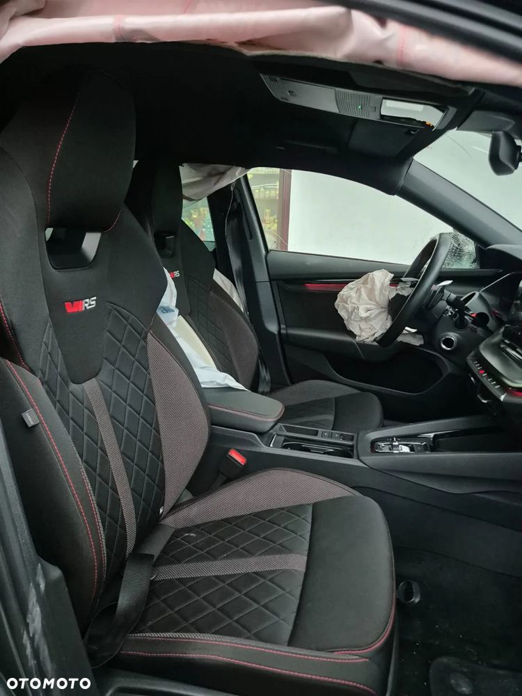 Skoda Octavia 2.0 TSI RS DSG - 10