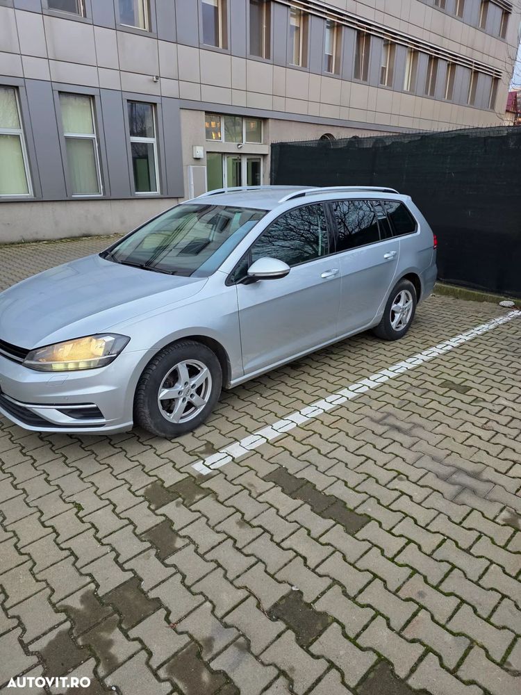 Volkswagen Golf 1.6 TDI DSG Highline - 3