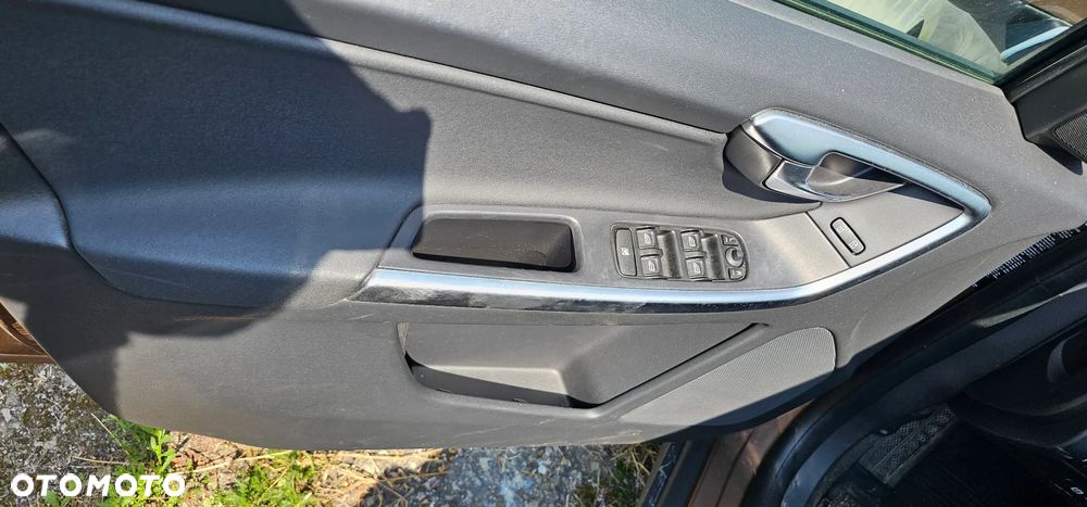 XC 60 2.4 Diesel wszystkie części potrzebujesz czegoś dzwoń 2013r lakier 494-46 - 14