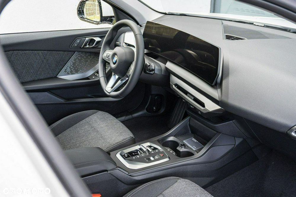 BMW Seria 1 - 21