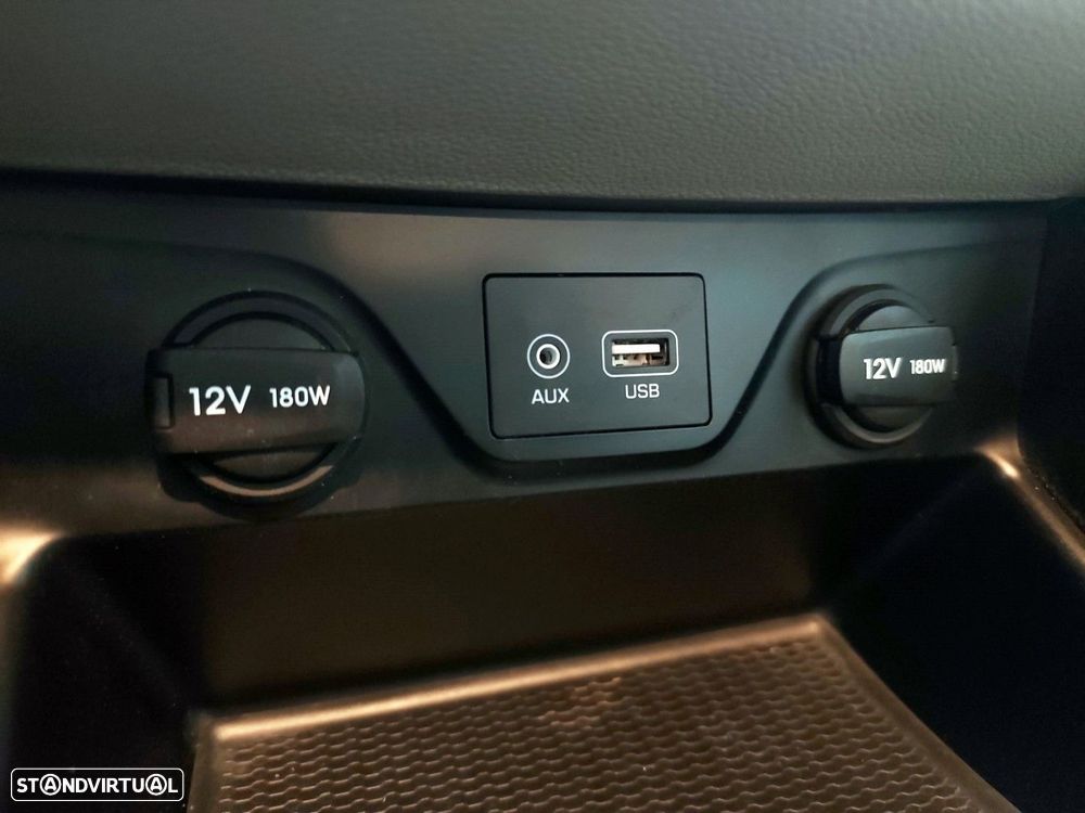 Hyundai Tucson 1.7 CRDi Executive - 26