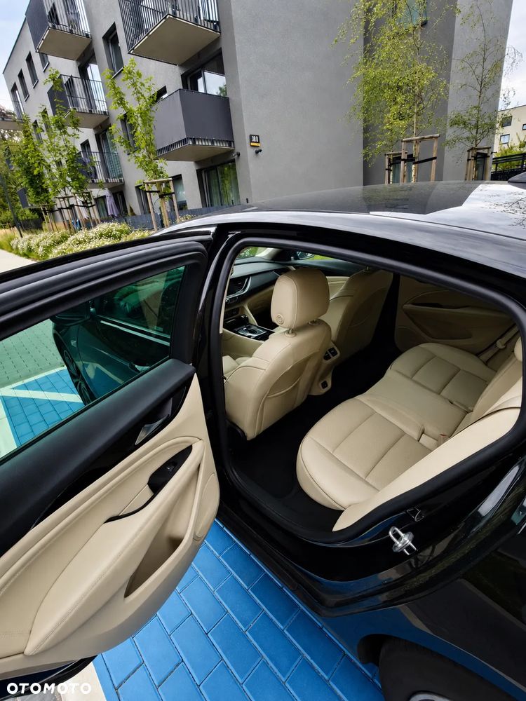 Opel Insignia 2.0 T 4x4 Elite S&S - 28