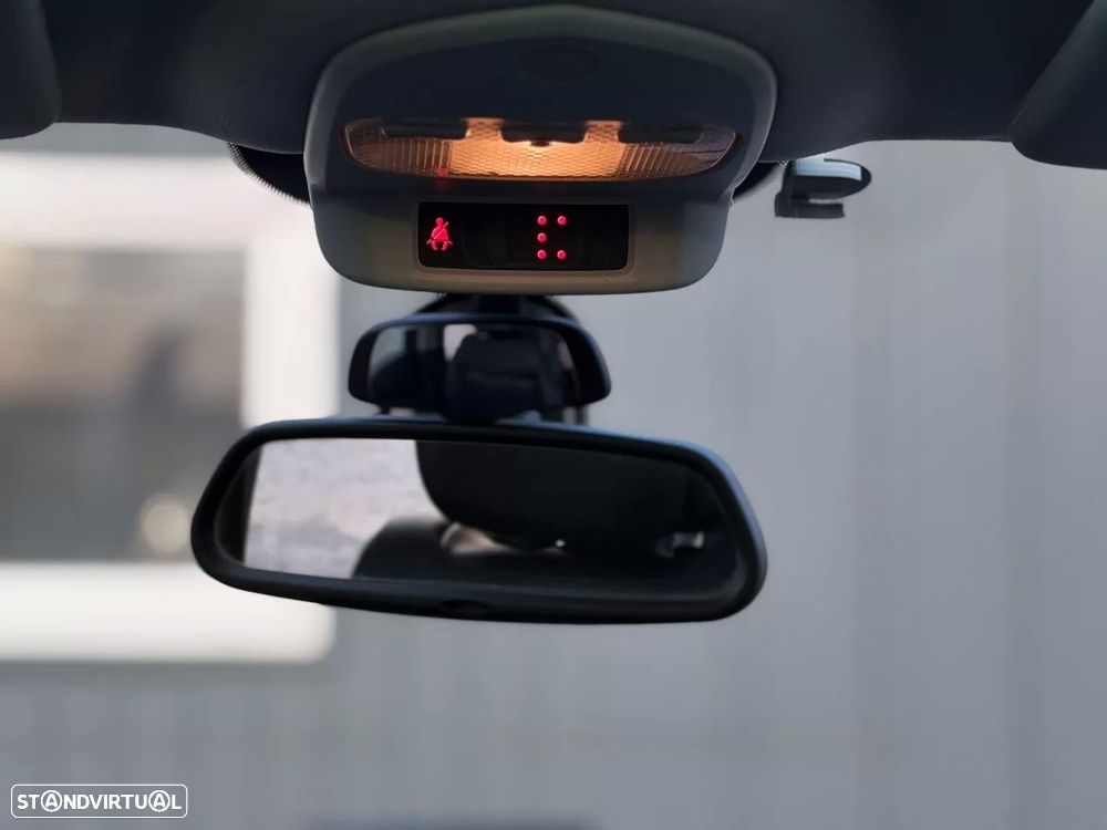 Peugeot 5008 — fotografia 15