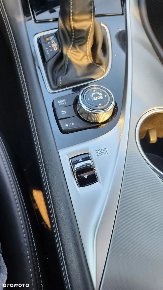 Infiniti Q60 2.0t Premium - 39