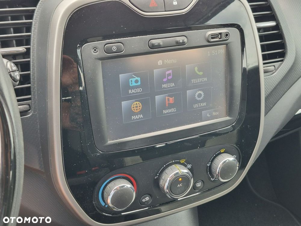 Renault Captur - 36