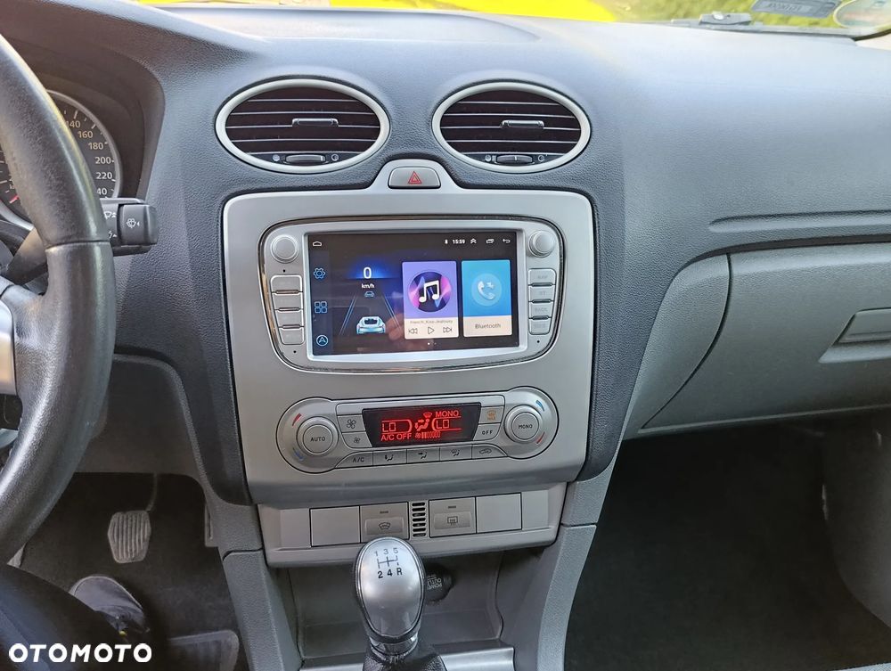 Ford Focus 1.6 TDCi Style - 9