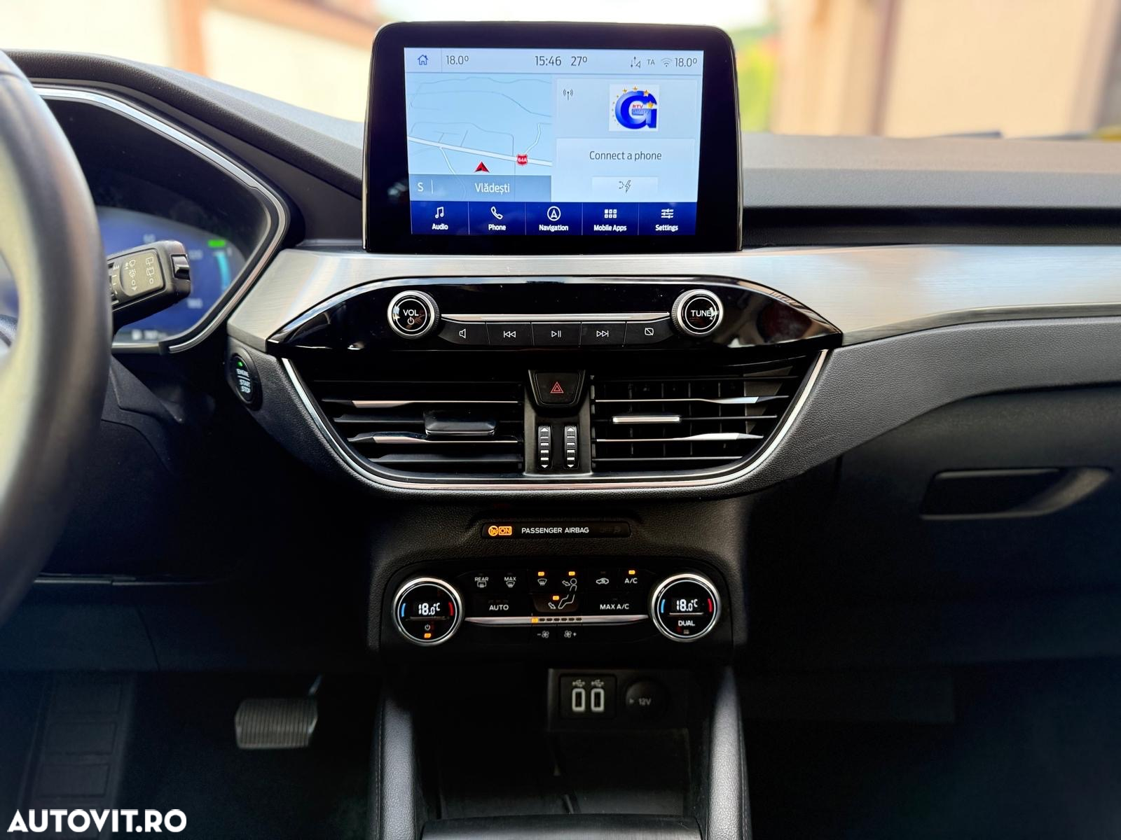 Ford Kuga 2.5 Duratec FWD FHEV Titanium - 10