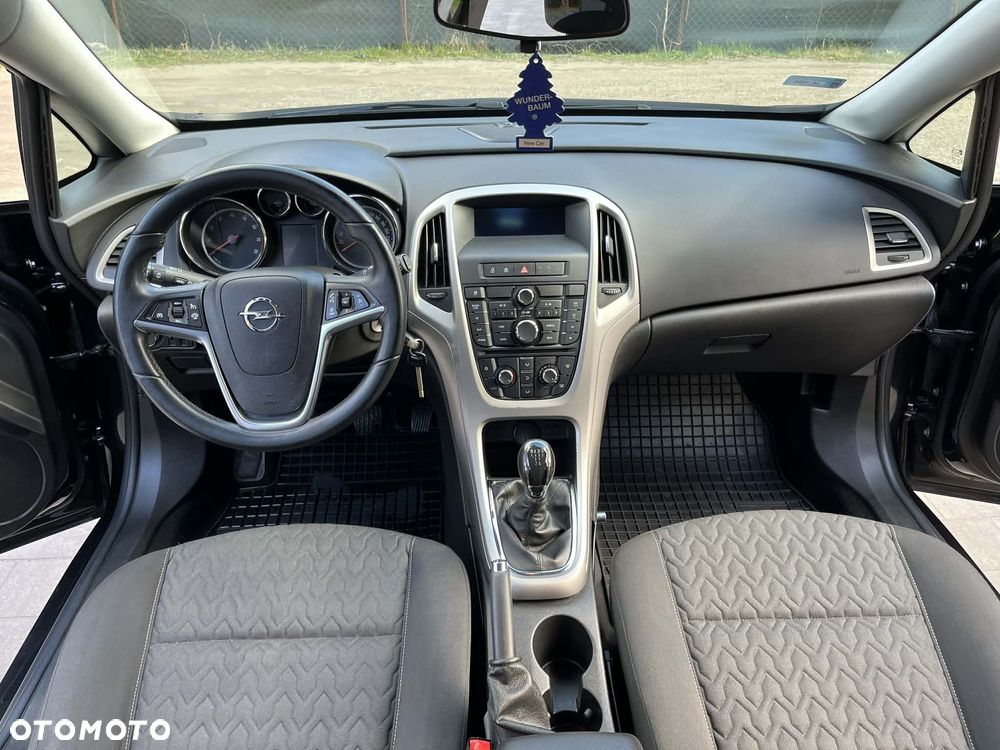 Opel Astra 1.6 Enjoy - 12