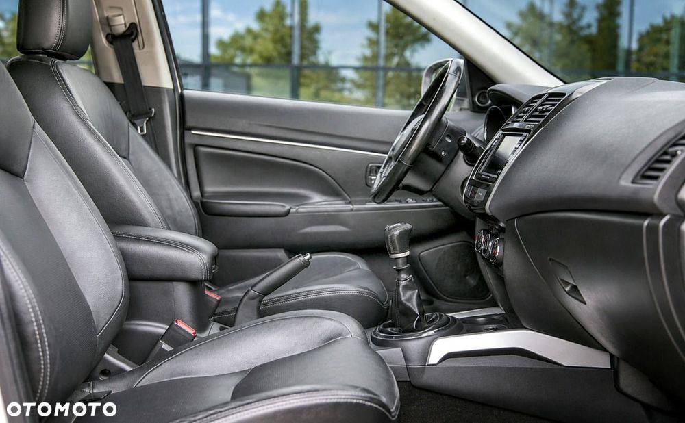 Mitsubishi ASX 1.8 DI-D 4WD Intense - 11