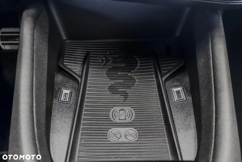 Alfa Romeo Junior 1.2 mHEV Ibrida eDCT - 22