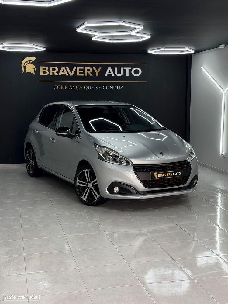 Peugeot 208 1.2 PureTech GT Line EAT6 - 4