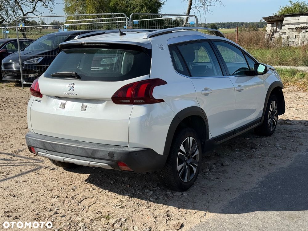 Peugeot 2008 1.2 Pure Tech Allure S&S EAT6 - 7