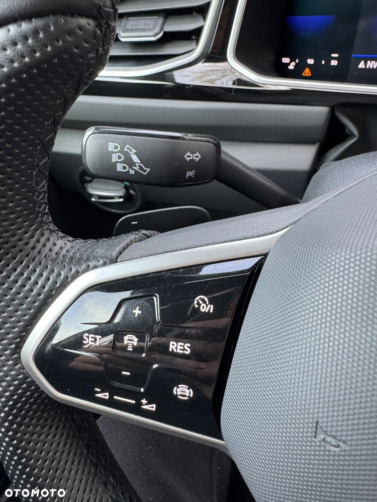 Volkswagen T-Roc 2.0 TDI SCR DSG R-Line - 26