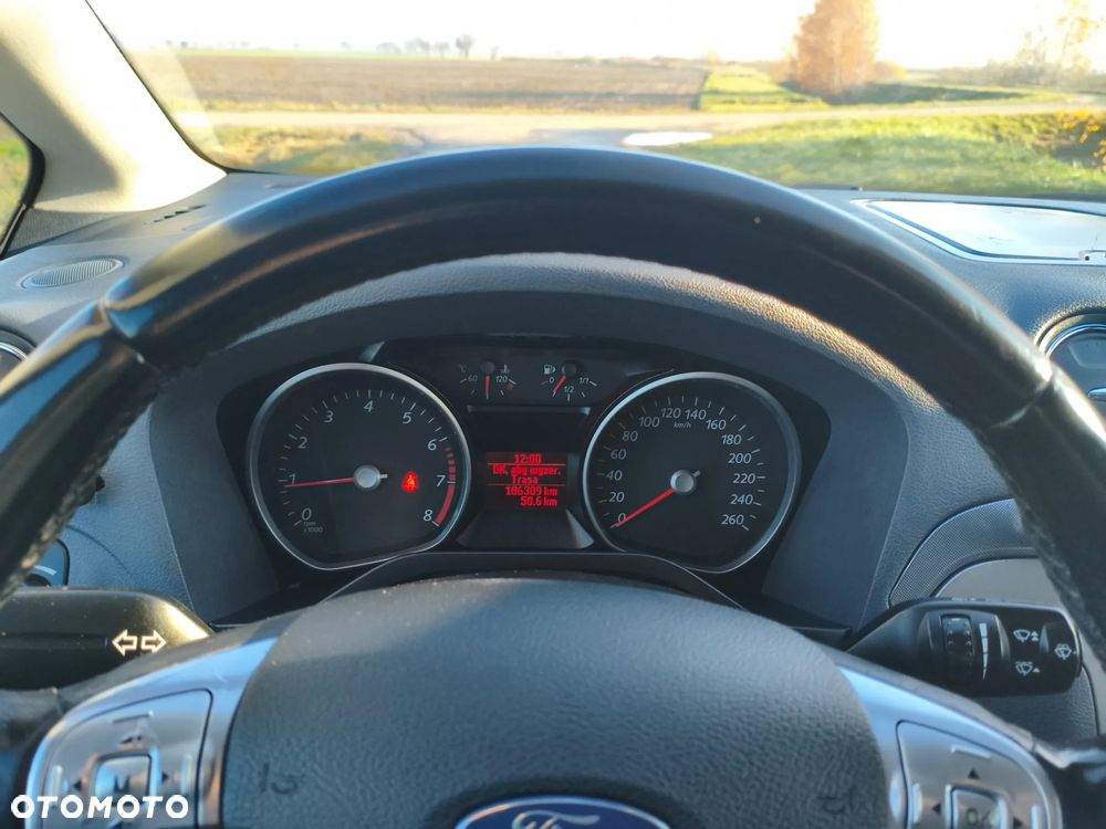 Ford Galaxy 2.0 Concept - 12