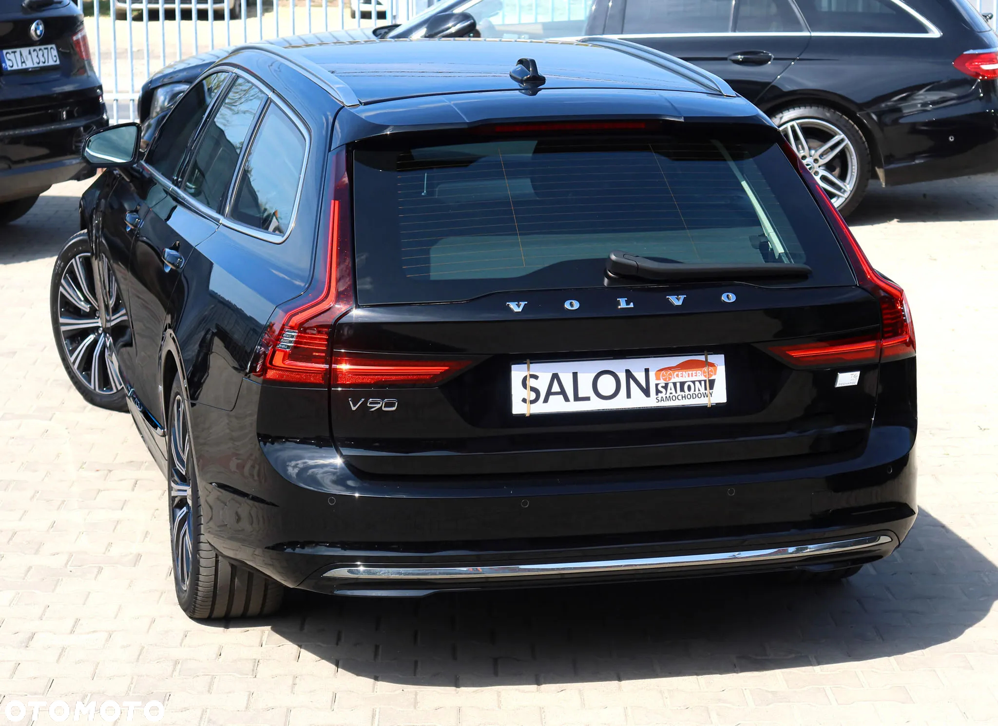 Volvo V90 T6 AWD Plug-In Hybrid Plus Bright - 9