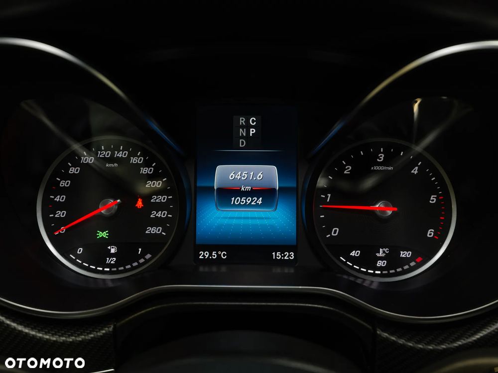 Mercedes-Benz Klasa V 300 d 4-Matic 9G-Tronic (d³ugi) - 26