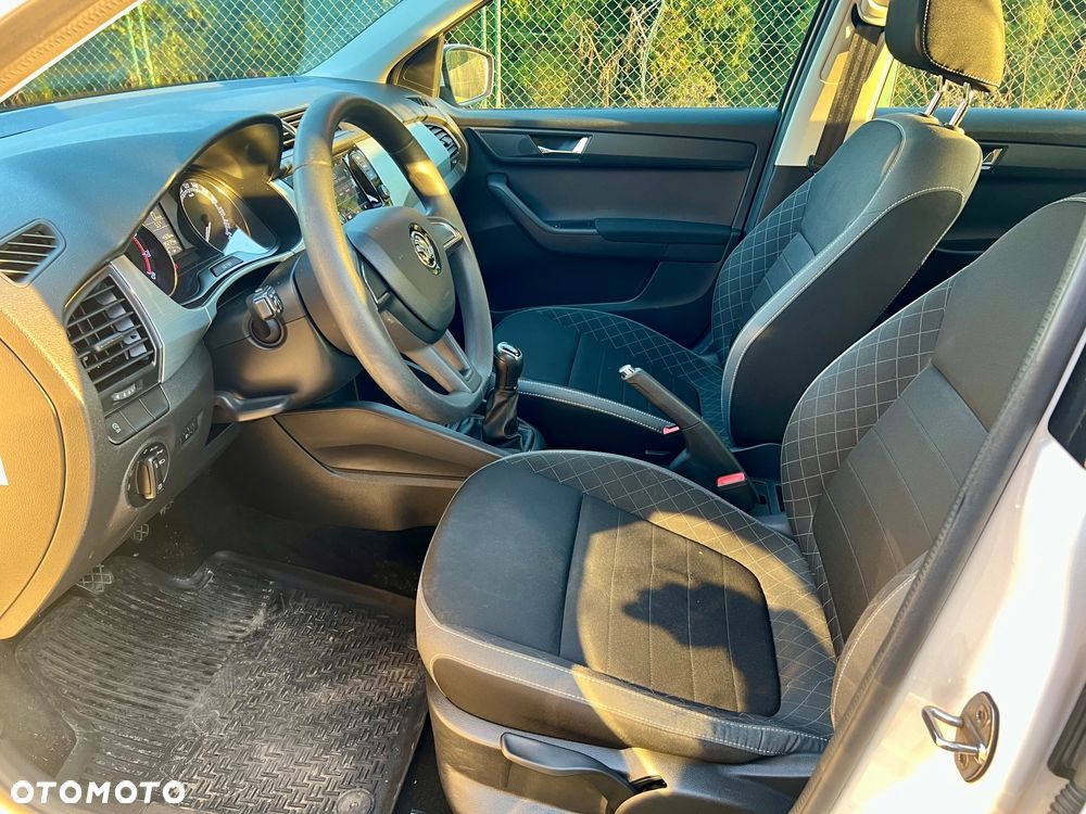 Skoda Fabia 1.0 TSI Ambition Plus - 6