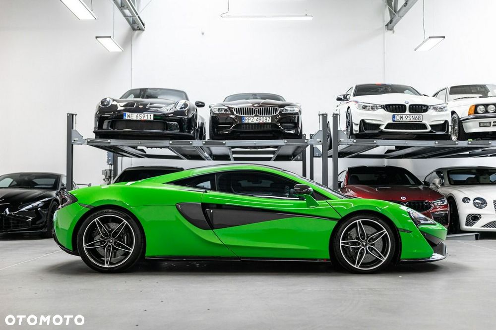McLaren 570S Coupe Standard - 8