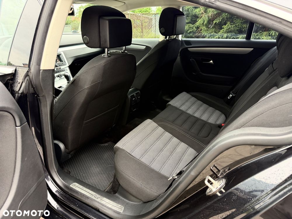 Volkswagen CC - 7