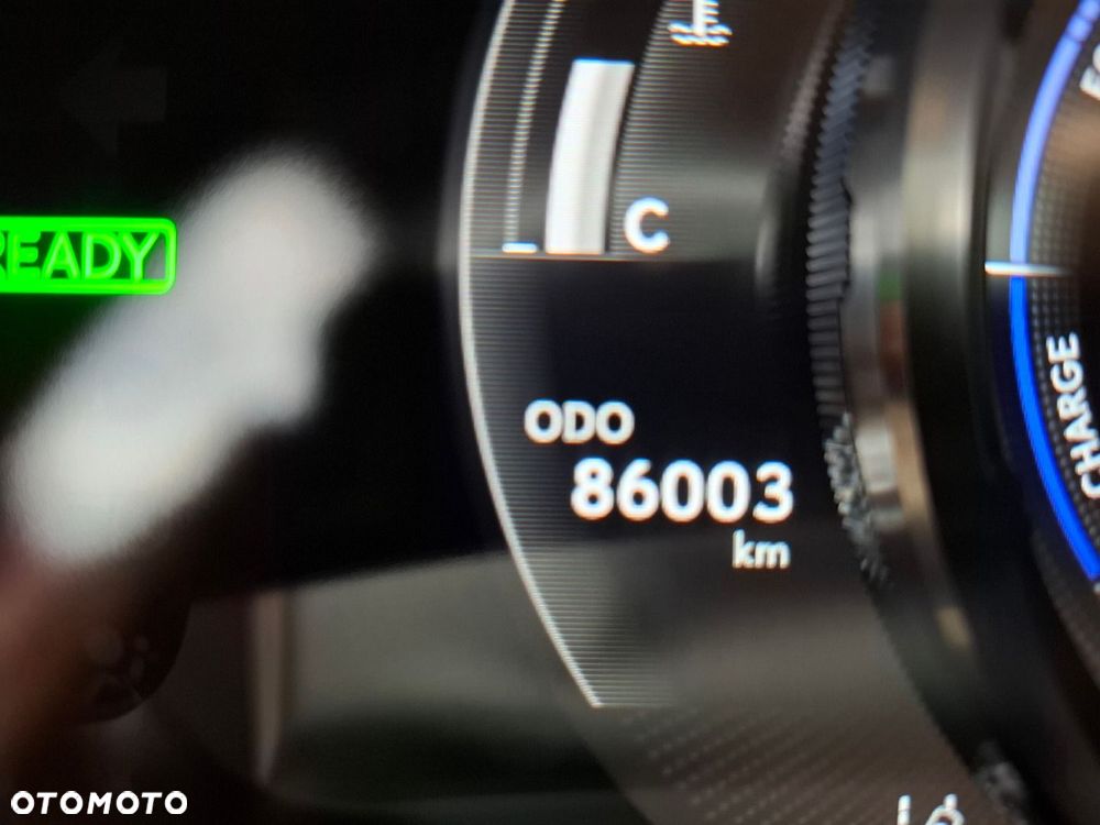 Lexus ES 300h F Sport Edition - 27