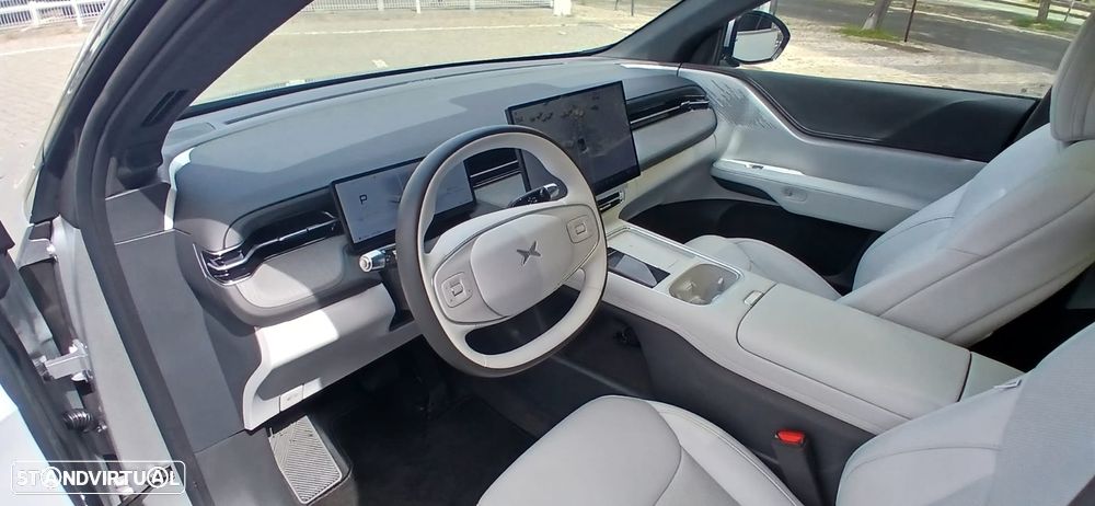 Xpeng G6 80.8 kWh Long Range - 2