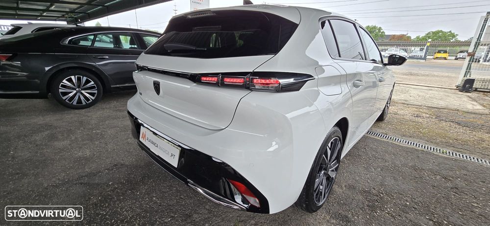 Peugeot 308 BlueHDi 130 EAT8 Allure - 11