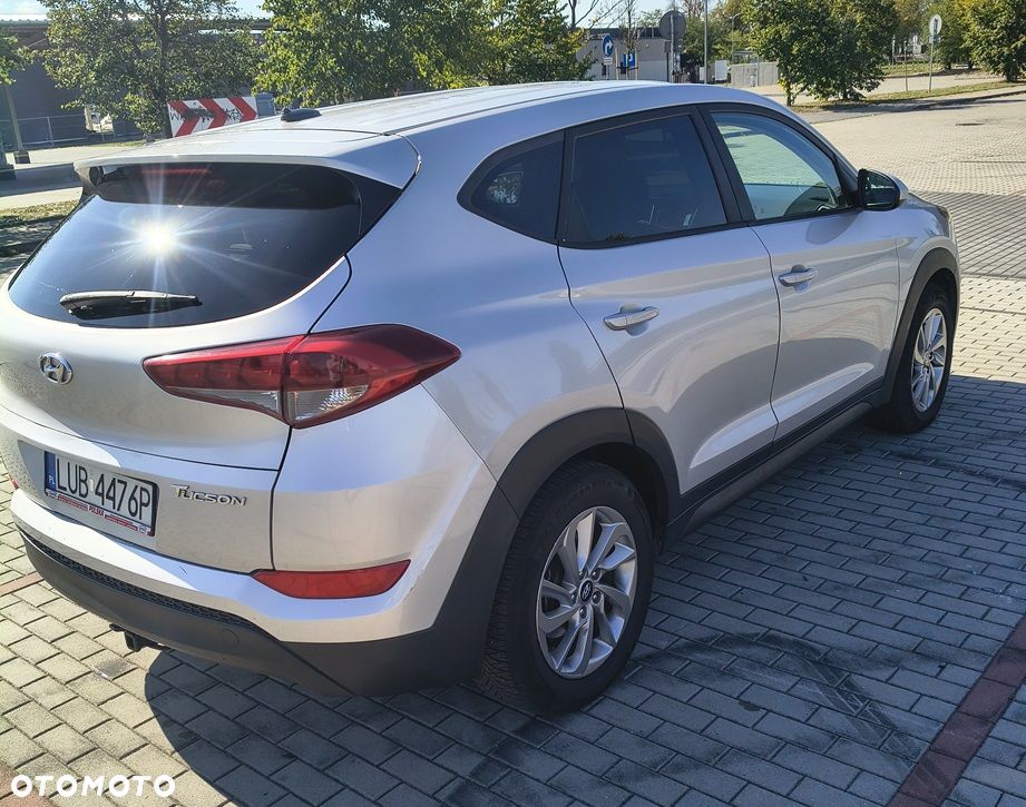 Hyundai Tucson - 4