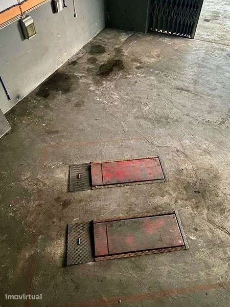 Armazém/ Garagem oficina - Grande imagem: 4/9