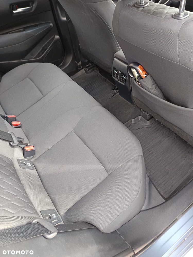 Toyota Corolla 1.6 Comfort - 11