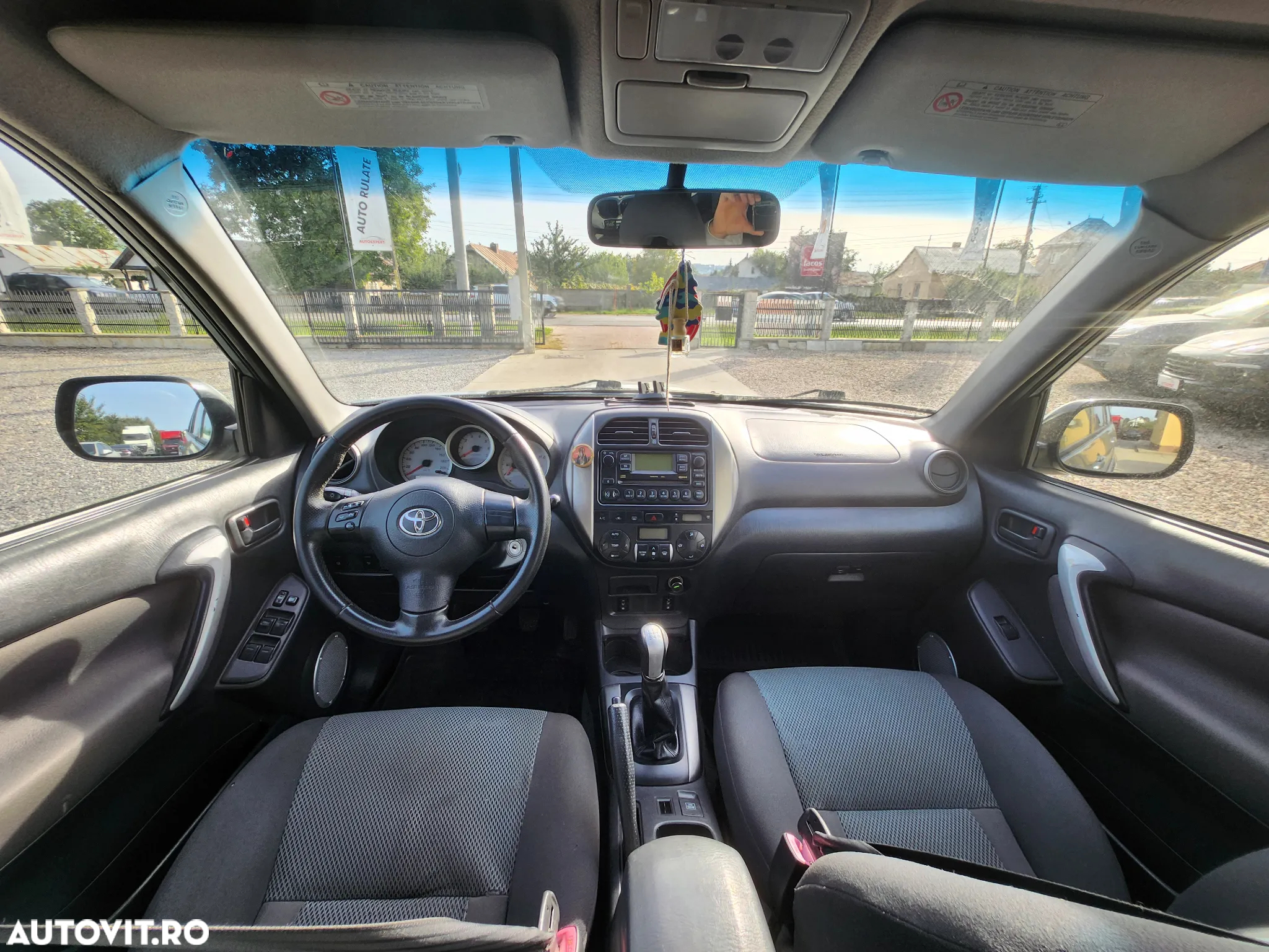 Toyota RAV4 2.0 D-4D Confort - 2