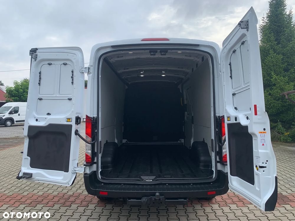 Ford TRANSIT 350 2,0 Ecoblue Trend 130KM L3H2 - 8