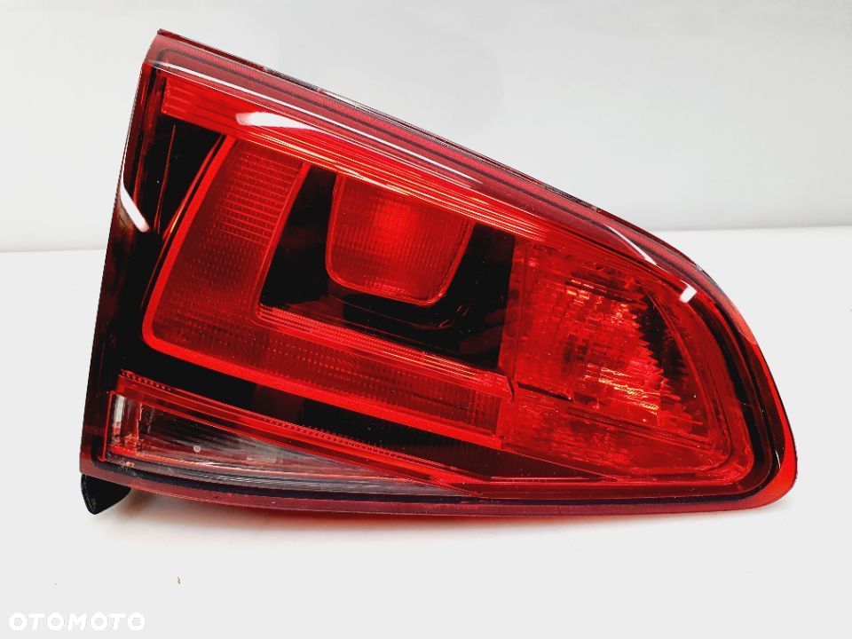 Lewa tylna lampa w klapę Vw Golf VII 5G0945093AE