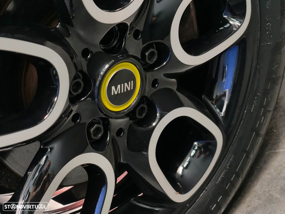 MINI 3 Portas Cooper SE - 6