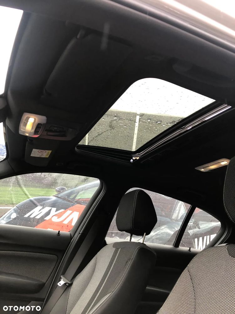 BMW Seria 1 118i - 20