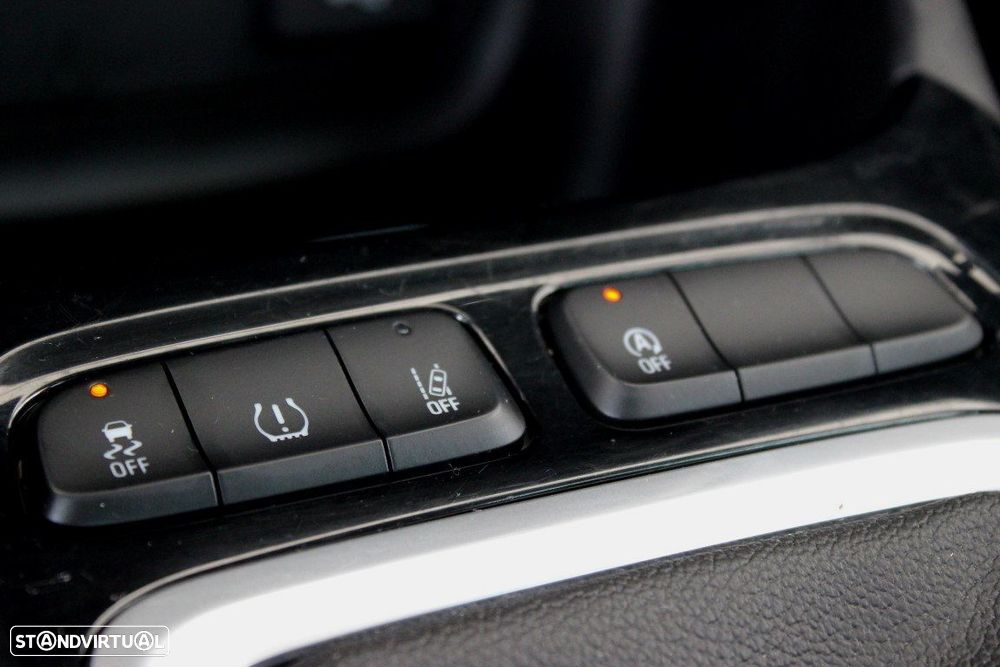 Opel Crossland 1.5 D Business - 16