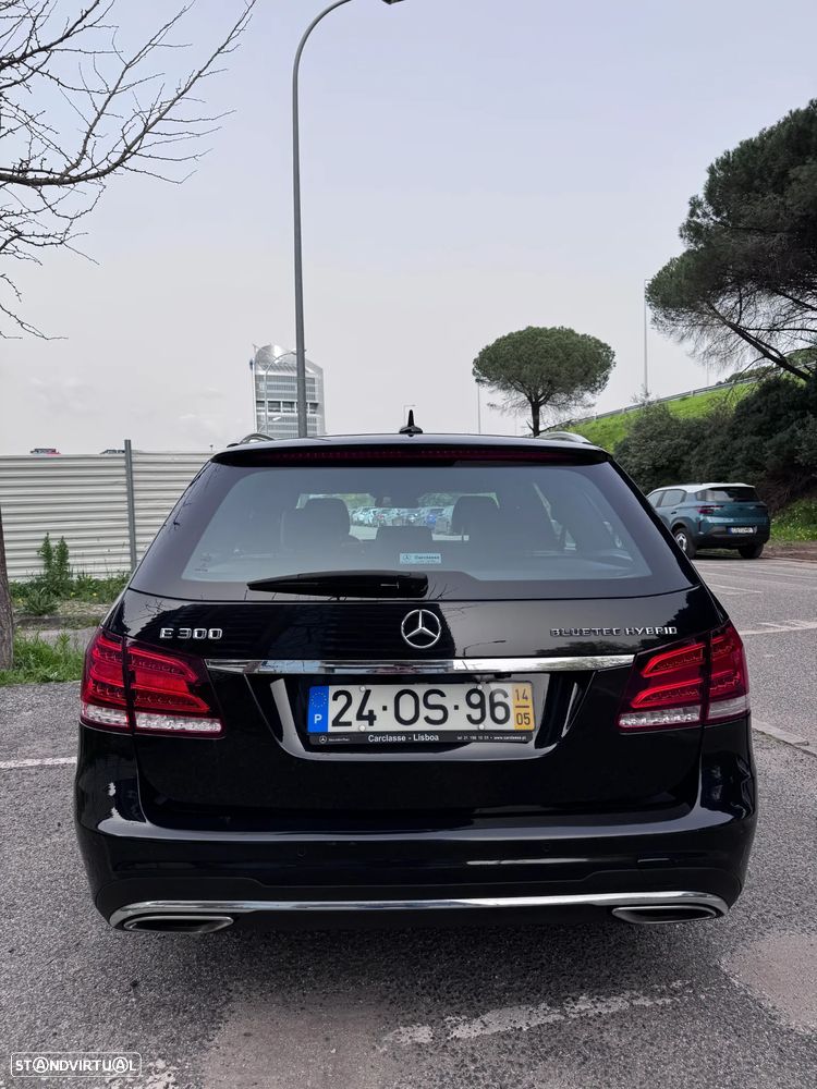 Mercedes-Benz E 300 - 5