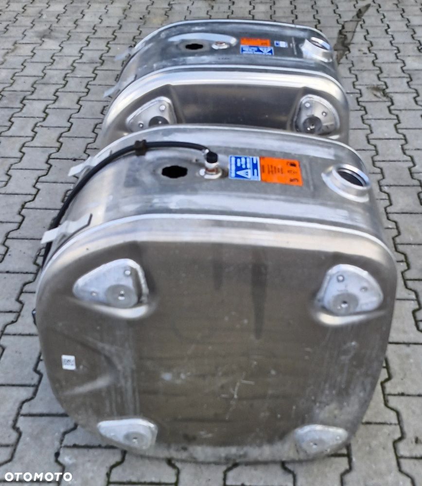 SCANIA R S ZBIORNIK PALIWA 200L NOWY - 3