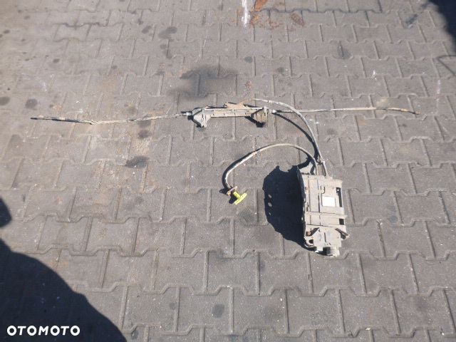 ELEKTRYCZNY HAMULEC RĘCZNY RENAULT SCENIC II 8200311379 - 1