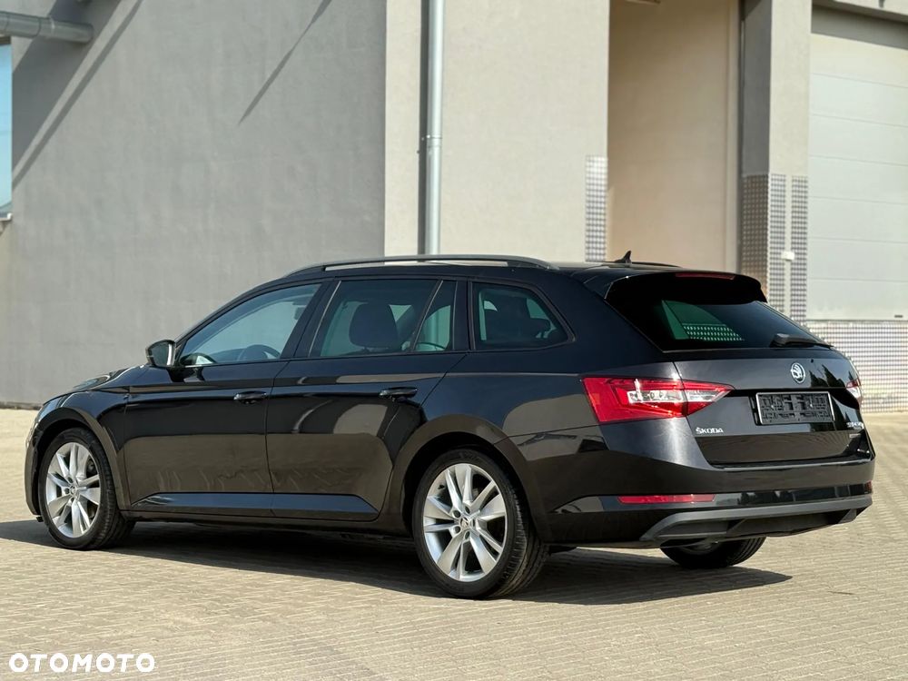 Skoda Superb Combi 1.6 TDI Ambition - 6