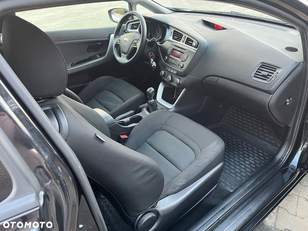 Kia ProCeed 1.4 M - 7