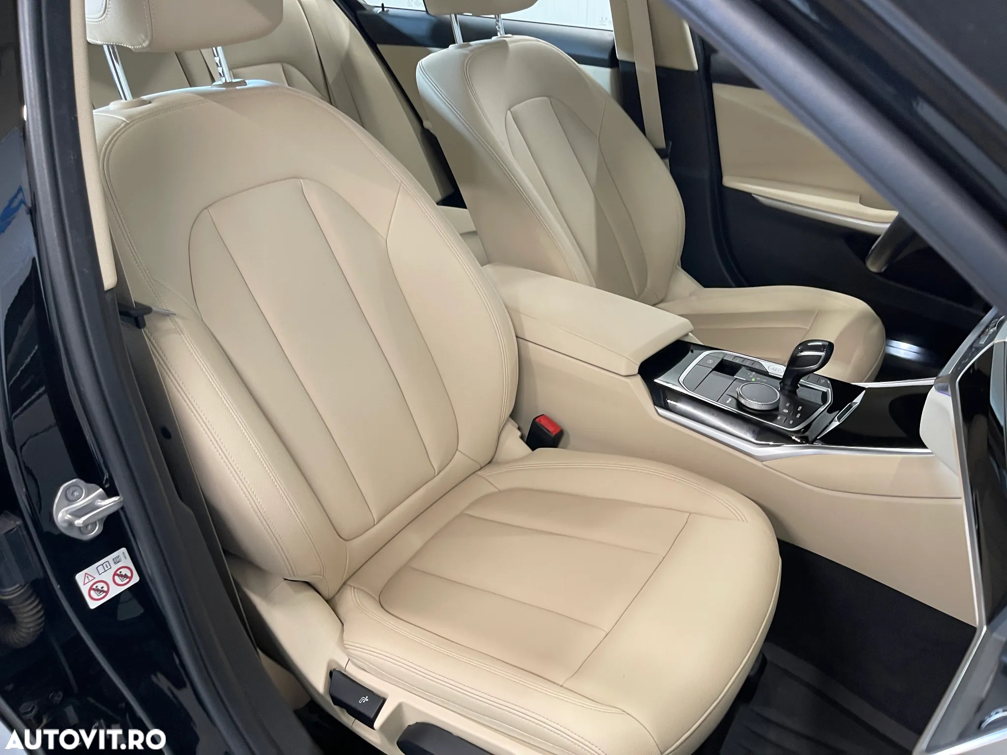 BMW Seria 3 320d xDrive AT MHEV - 9