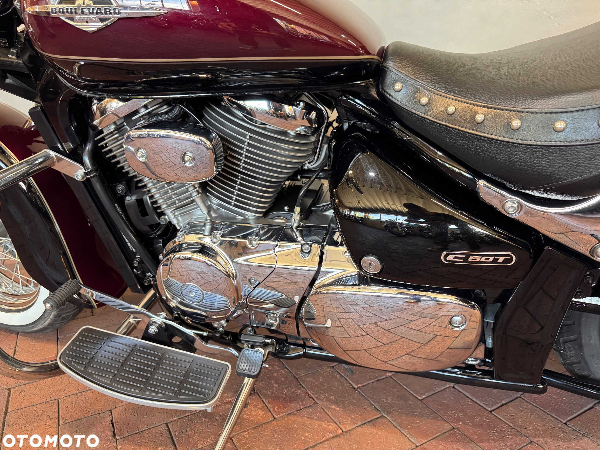 Suzuki VL 800 Volusia - Boulevard C50 - 23