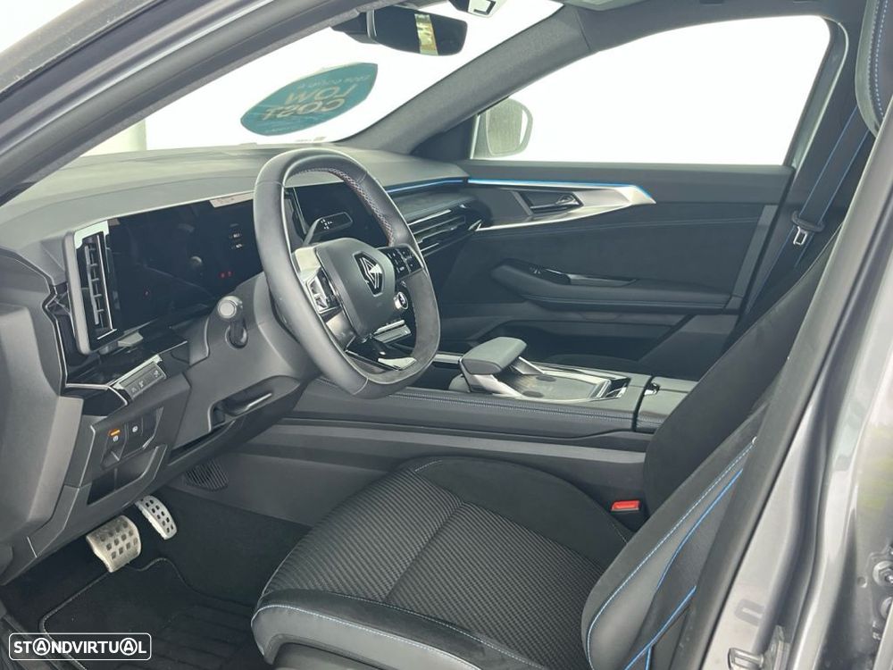 Renault Austral 1.2 E-Tech Iconic - 11