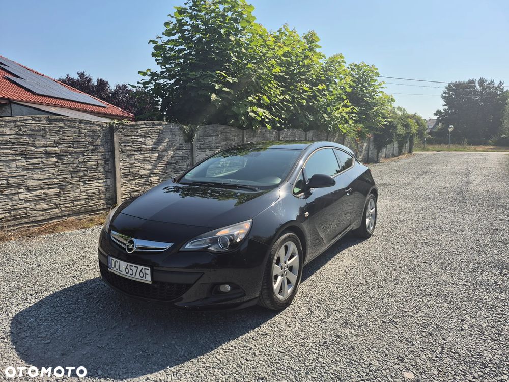 Opel Astra GTC 1.4 Turbo ecoFLEX Start/Stop - 2